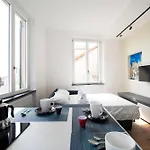 Апартаменты Zenart Deluxe *